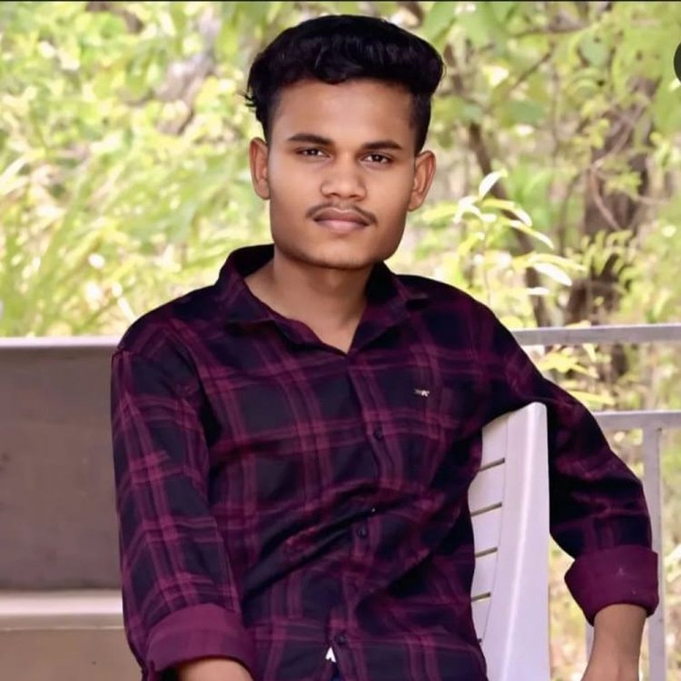 मां को लाड़ली-बहना पैसा दिलाने गए बेटे की मौत:बैंक से लौटते समय हुआ हादसा, महिला सहित चार घायल